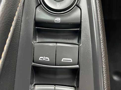 Used 2021 Chevrolet Traverse RS AWD/4WD image 6