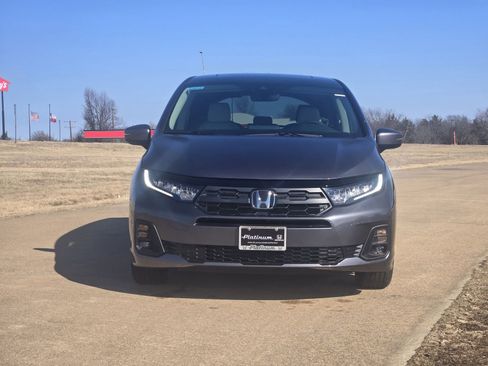 New 2026 Honda Odyssey EX-L image 6
