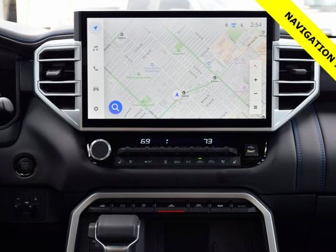 Used 2025 Toyota Tundra Platinum image 4