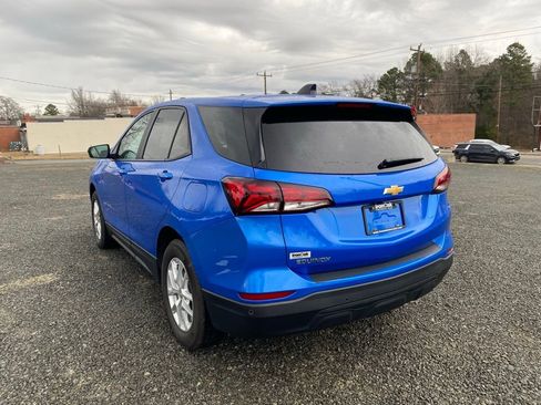 Used 2024 Chevrolet Equinox LS w/ LS Convenience Package image 5