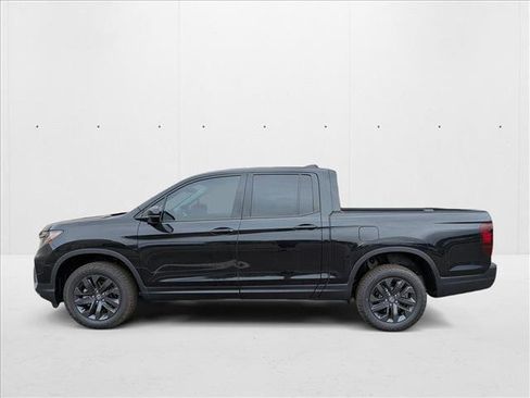 New 2025 Honda Ridgeline Sport image 8