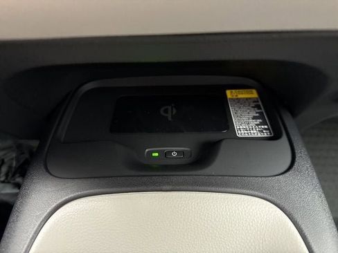 Used 2026 Toyota Corolla LE w/ LE Premium Package FWD image 28