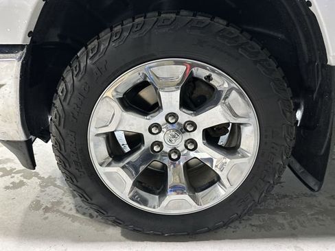 Used 2019 RAM 1500 Big Horn AWD/4WD image 20