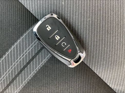 Used 2025 Chevrolet Blazer LT AWD/4WD image 11