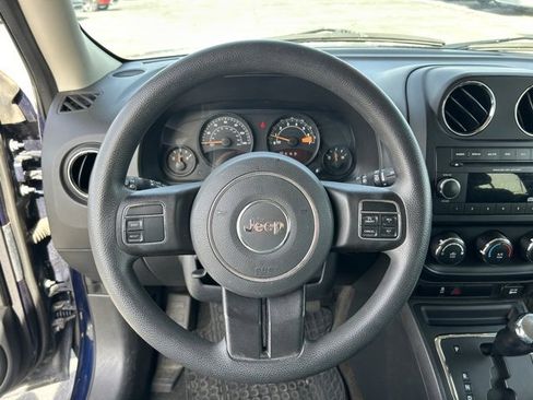 Used 2015 Jeep Patriot Sport w/ Power Value Group image 17
