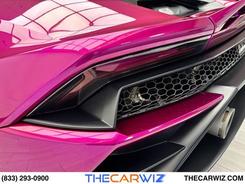 Used 2023 Lamborghini Huracan EVO image 22