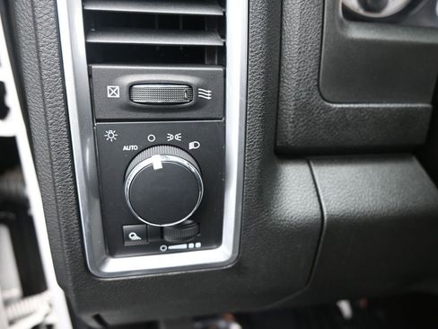 Used 2024 RAM 1500 Classic SLT image 18