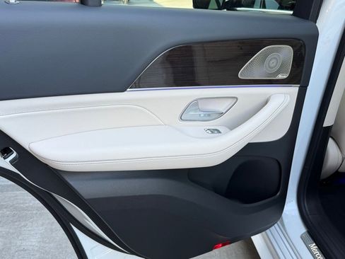 New 2026 Mercedes-Benz GLE 450 GLE 450 image 24