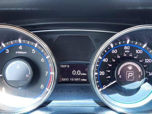 Used 2012 Hyundai Sonata SE FWD image 17