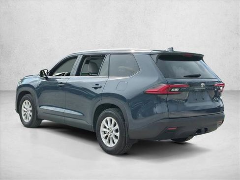 Used 2025 Toyota Grand Highlander FWD image 7