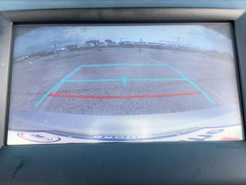 Used 2016 Toyota Camry LE FWD image 26