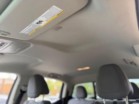 Used 2018 Chevrolet Colorado LT w/ LT Convenience Package image 49