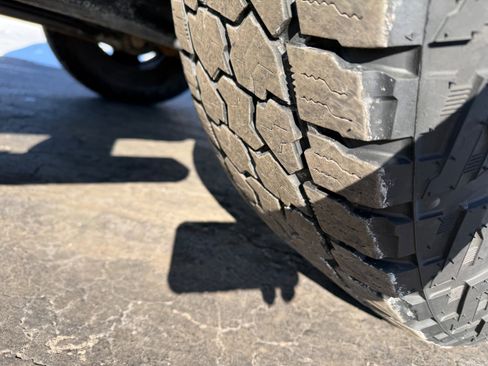 Used 2017 RAM 3500 Tradesman w/ Chrome Appearance Group image 25