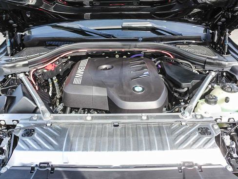 Used 2025 BMW X3 xDrive30i w/ M Sport Package image 26