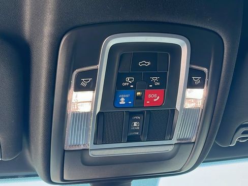 Used 2019 RAM 2500 Power Wagon AWD/4WD image 17