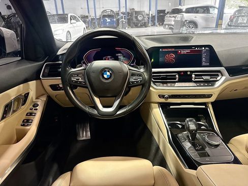 Used 2019 BMW 330i Sedan w/ Driving Assistance Package RWD image 24