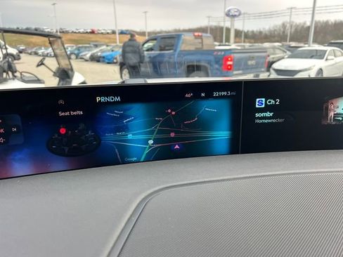 Used 2025 Lincoln Navigator Reserve image 17