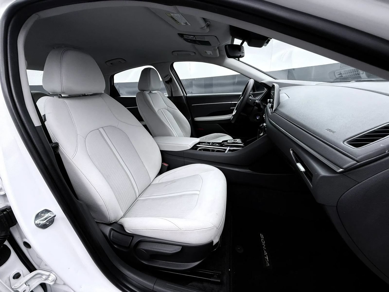 Used 2023 Hyundai Sonata SE FWD image 10