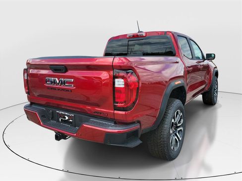 New 2026 GMC Canyon AT4 w/ Technology Plus Package AWD/4WD image 4