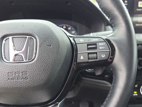 Used 2025 Honda Accord Touring image 15