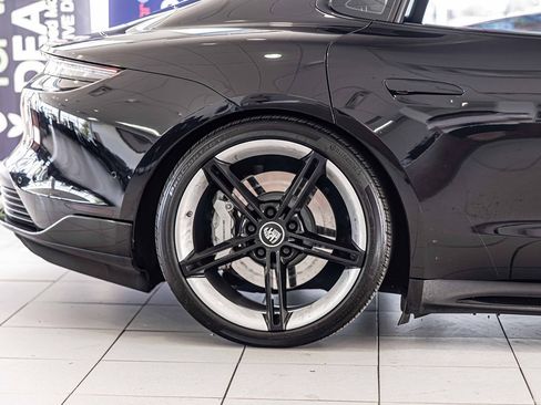 Used 2020 Porsche Taycan Turbo image 13