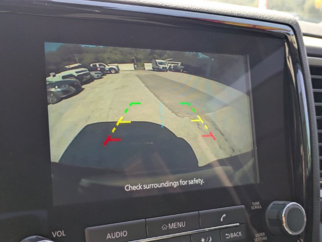 Used 2022 Nissan Frontier SV RWD image 22