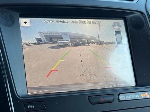 Used 2019 Ford Explorer XLT w/ Equipment Group 202A image 24