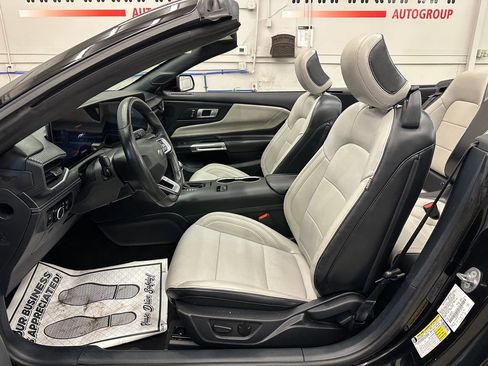 Used 2024 Ford Mustang Premium image 24