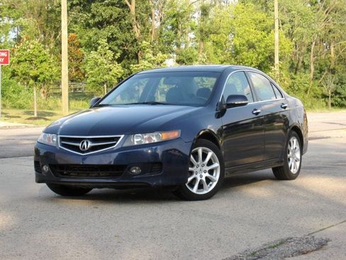 Used 2007 Acura TSX w/ Navigation FWD image 3