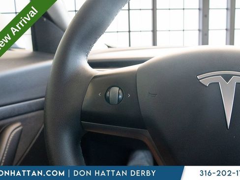 Used 2021 Tesla Model 3 Standard Range Plus RWD image 6