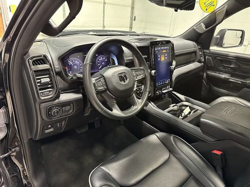 Used 2024 RAM 1500 Limited AWD/4WD image 29