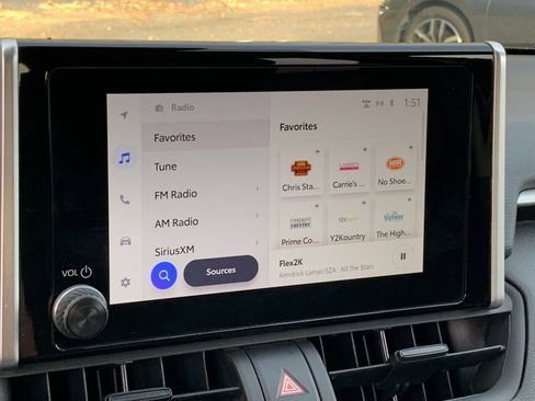 Used 2025 Toyota RAV4 LE image 21