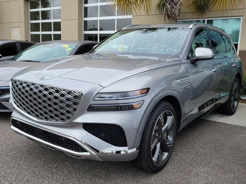 Used 2025 Genesis GV80 2.5T Prestige AWD/4WD image 2