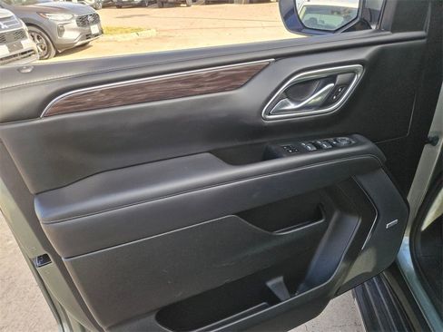 Used 2024 Chevrolet Tahoe LT image 13