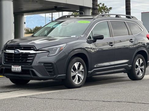 Certified 2023 Subaru Ascent Premium w/ Convenience Package image 10