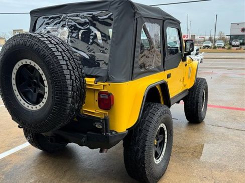 Used 2004 Jeep Wrangler Rubicon w/ Dual Top Group image 6