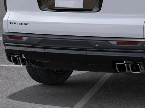 New 2026 Chevrolet Traverse LT w/ Midnight/Sport Edition FWD image 14