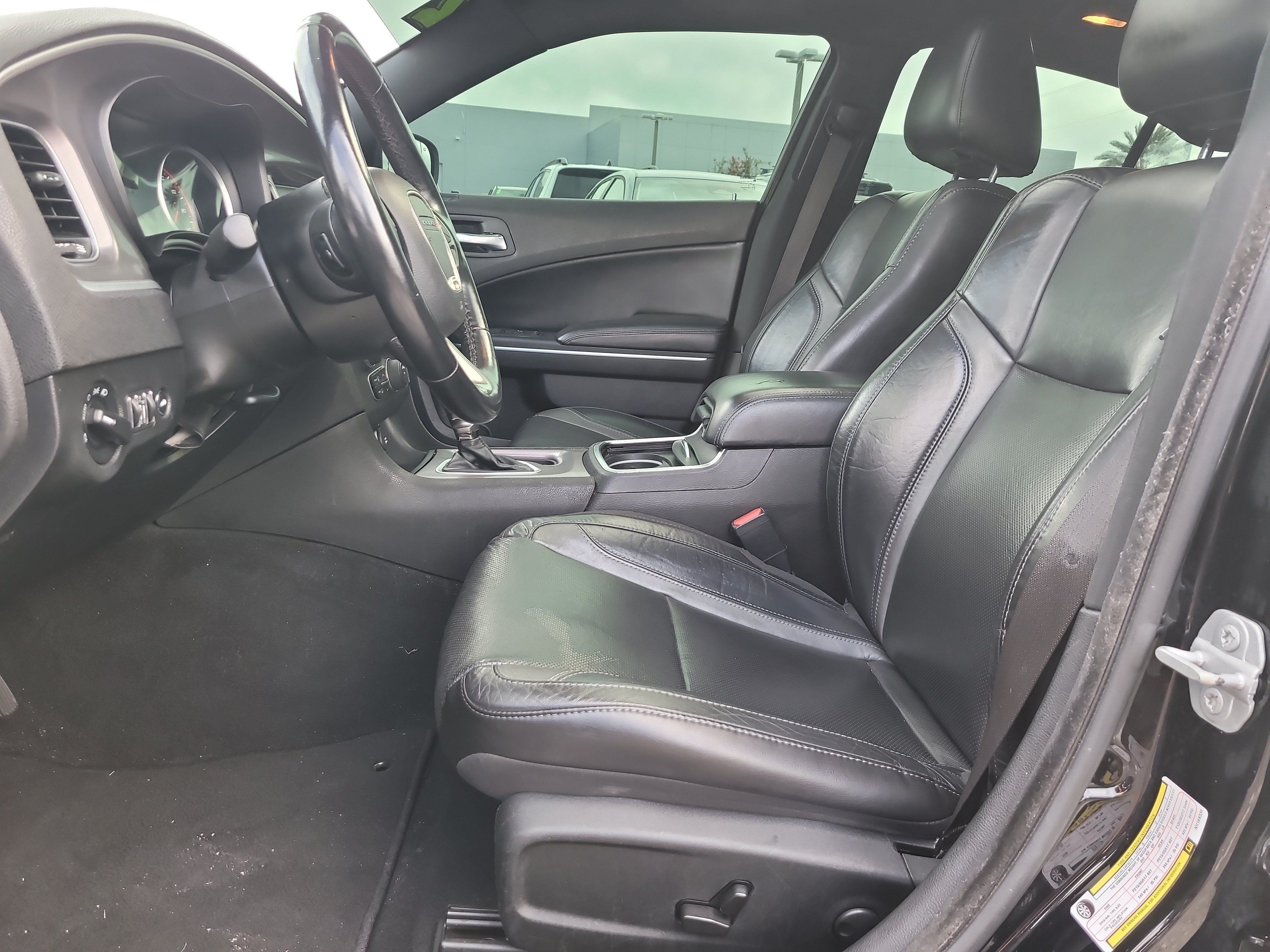 Used 2022 Dodge Charger SXT w/ Leather Interior Group RWD image 17