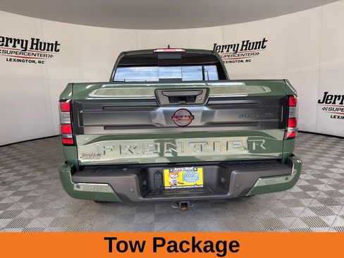 Used 2025 Nissan Frontier PRO-4X w/ Pro Convenience Package AWD/4WD image 6