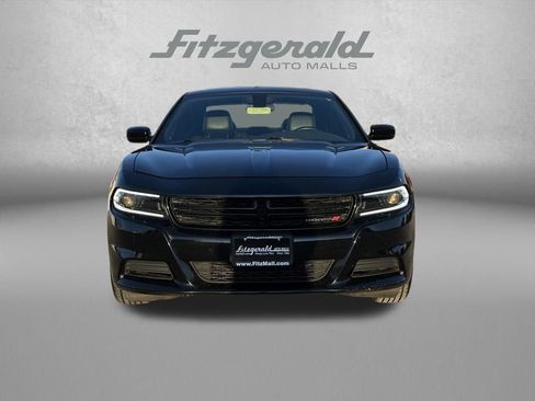 Used 2022 Dodge Charger SXT w/ Leather Interior Group image 4