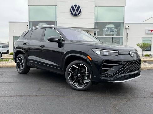New 2026 Volkswagen Tiguan SEL R-Line AWD/4WD image 1