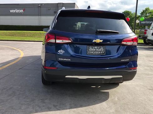 Used 2022 Chevrolet Equinox Premier FWD image 9