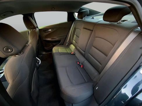 Used 2020 Chevrolet Malibu LT FWD image 20