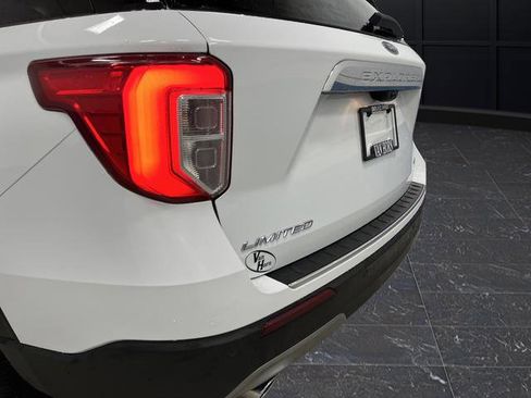 Used 2023 Ford Explorer Limited image 36