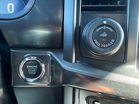 Used 2024 Ford F150 Lariat w/ Bed Utility Package AWD/4WD image 31