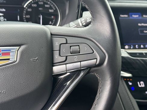 Certified 2025 Cadillac XT6 Premium Luxury image 32