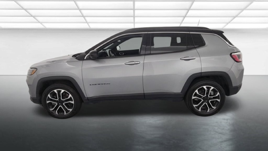 Used 2024 Jeep Compass Limited AWD/4WD image 4