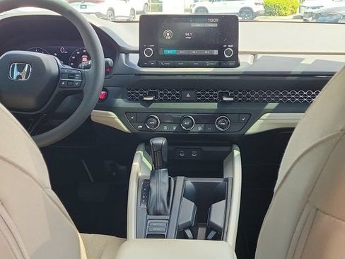 Used 2024 Honda Accord EX image 5