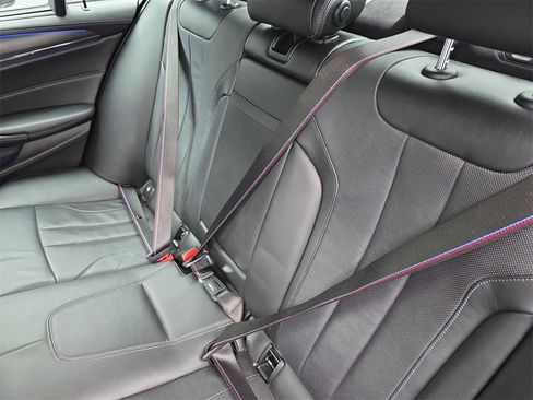 Used 2019 BMW M5 w/ Executive Package image 18