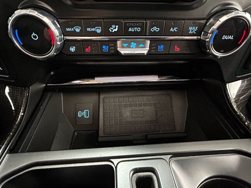 Used 2022 Ford F150 Lariat w/ Equipment Group 502A High AWD/4WD image 24